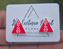 Load image into Gallery viewer, Pyramid Earrings