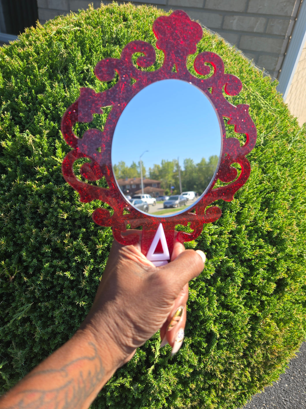 DST Mirror