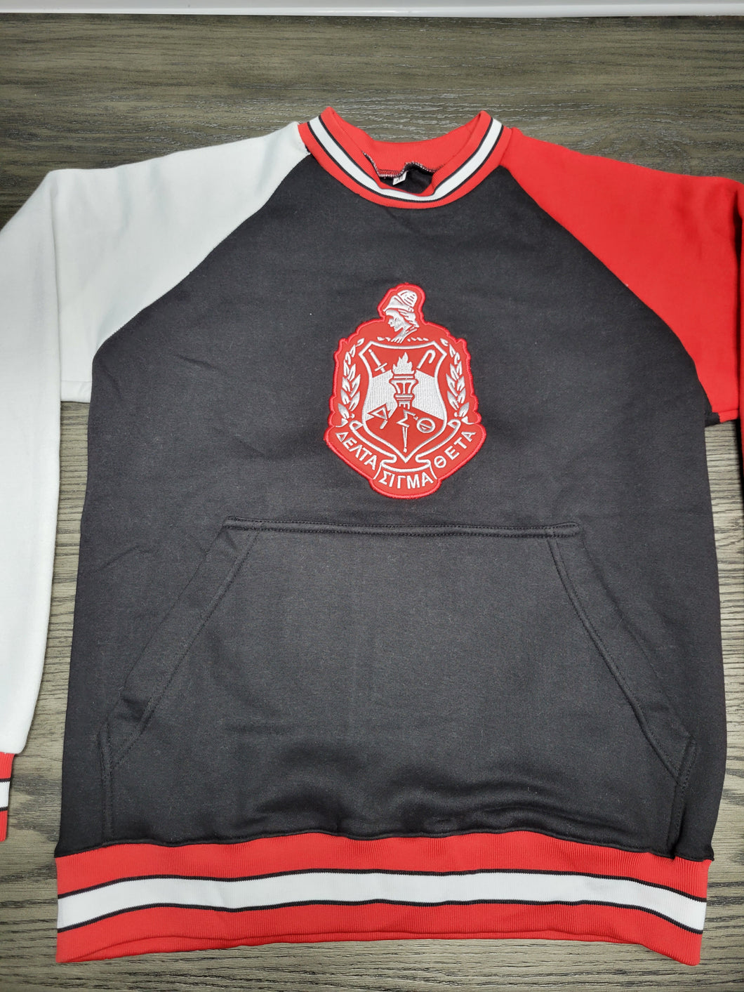 DST Crest Sweatshirt